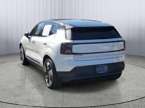 2025 Volvo EX30 Twin Motor Plus