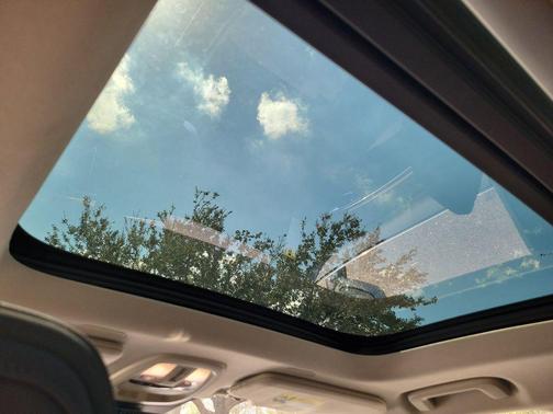 2026 Volvo XC90 Plus, B6 AWD Gas (mild hybrid), Gasoline, Bright, 7 Seats