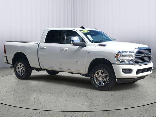 2024 RAM 2500 Laramie Crew Cab 4x4 6'4' Box