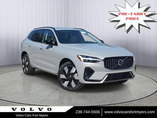 2025 Volvo XC60 Plug-In Hybrid T8 Plus