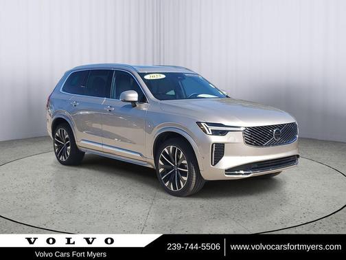 2025 Volvo XC90 B5 Plus 7-Seater