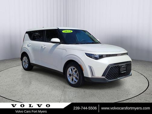 2024 Kia Soul LX