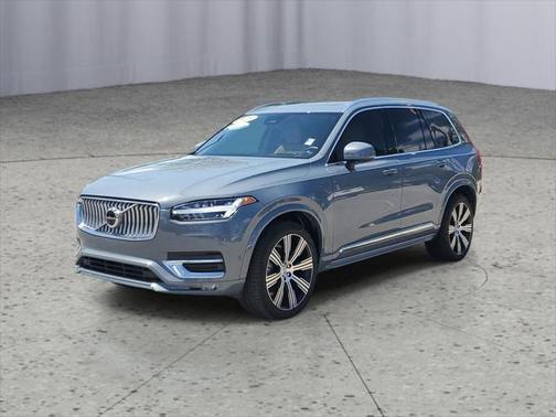 2023 Volvo XC90 B6 Ultimate 7-Seater