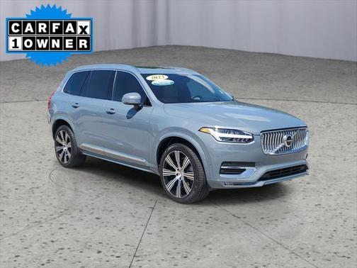 2023 Volvo XC90 B6 Ultimate 7-Seater