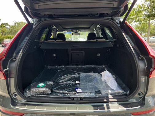 Forest Lake 2026 Volvo XC60 B5 Core