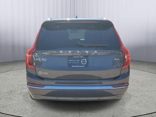 2023 Volvo XC90 B6 Ultimate 7-Seater