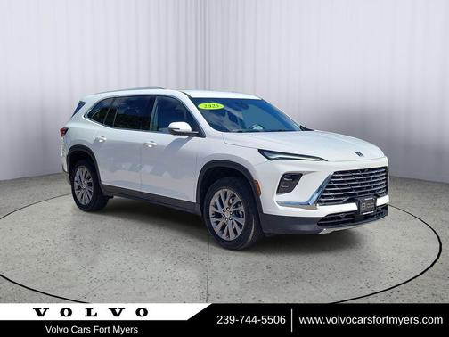 Summit White 2025 Buick Enclave Preferred FWD