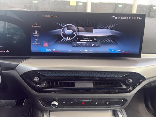 Alpine White 2026 BMW 430 i