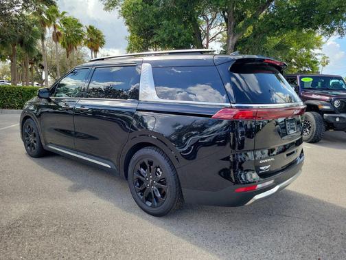 2024 Kia Carnival SX Prestige