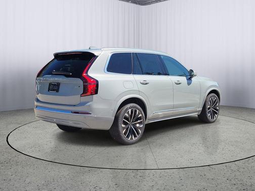 Vapour Grey Metallic 2026 Volvo XC90 Plus, B6 AWD Gas (mild hybrid), Gasoline, Bright, 7 Seats