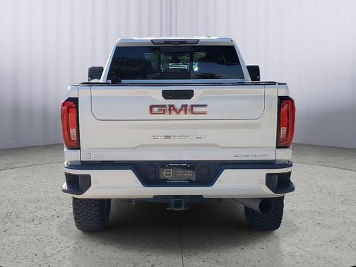 2020 GMC Sierra 2500 Denali