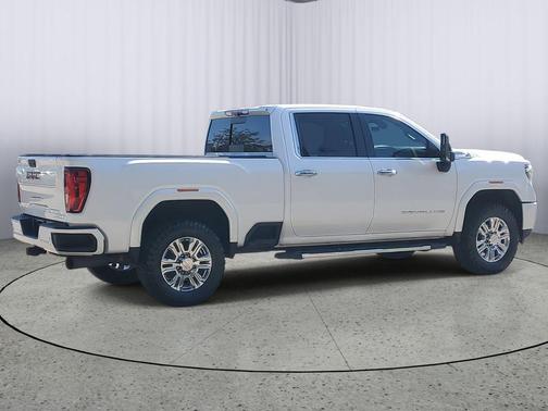 2020 GMC Sierra 2500 Denali