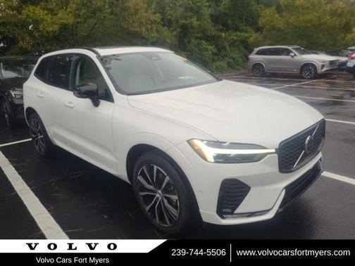 2025 Volvo XC60 B5 Ultra