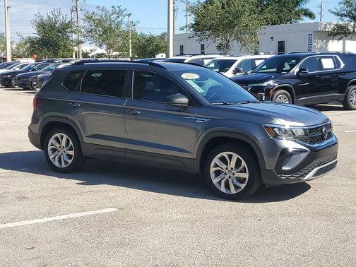 2023 Volkswagen Taos 1.5T S