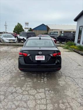 2021 Nissan Versa 1.6 SV