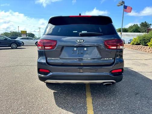 2019 Kia Sorento EX
