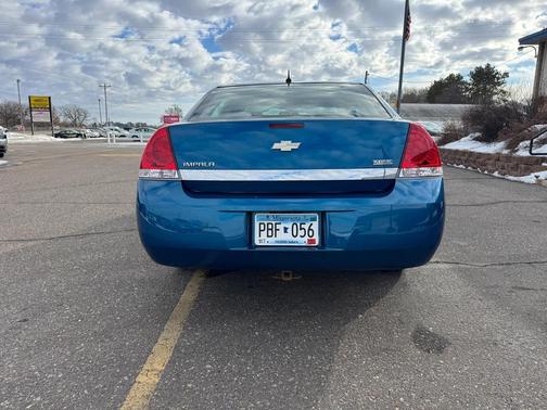 2010 Chevrolet Impala LS