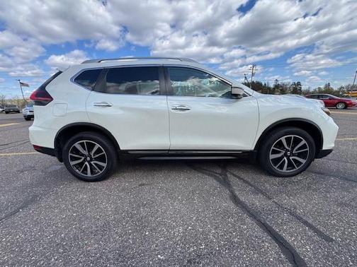 Glacier White 2019 Nissan Rogue