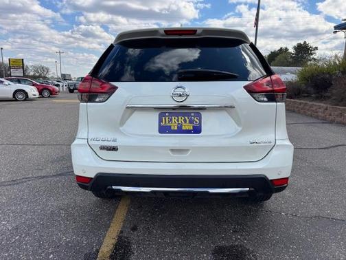 Glacier White 2019 Nissan Rogue