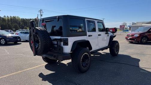 Bright White Clearcoat 2013 Jeep Wrangler Unlimited Sport