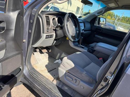 2010 Toyota Tundra Grade