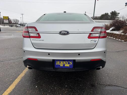 2014 Ford Taurus SEL