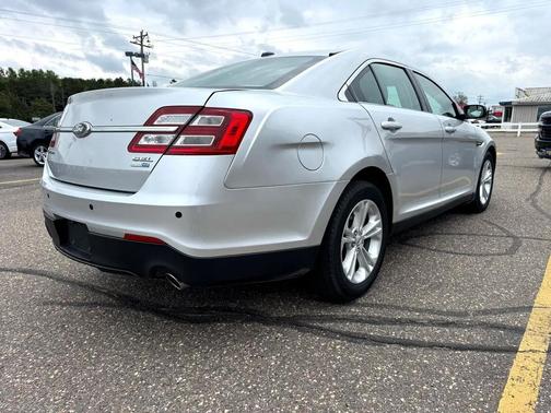 2014 Ford Taurus SEL