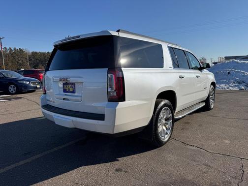 2016 GMC Yukon XL SLT