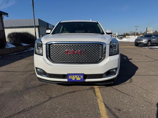 2016 GMC Yukon XL SLT