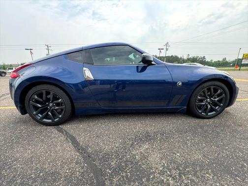 2019 Nissan 370Z Base