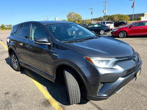 2018 Toyota RAV4 Hybrid LE