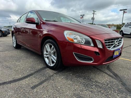 2013 Volvo S60 T5