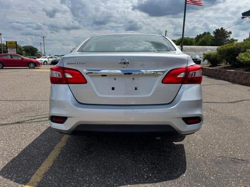 Brilliant Silver Metallic 2019 Nissan Sentra S