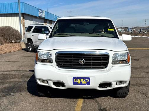 2000 Cadillac Escalade 4WD