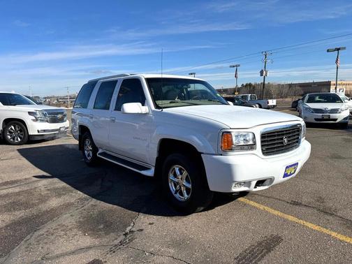 2000 Cadillac Escalade 4WD