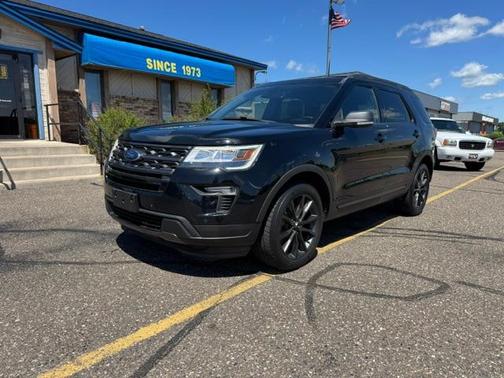 Shadow Black 2018 Ford Explorer XLT