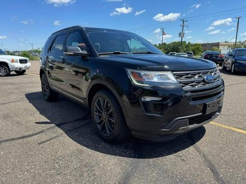 Shadow Black 2018 Ford Explorer XLT