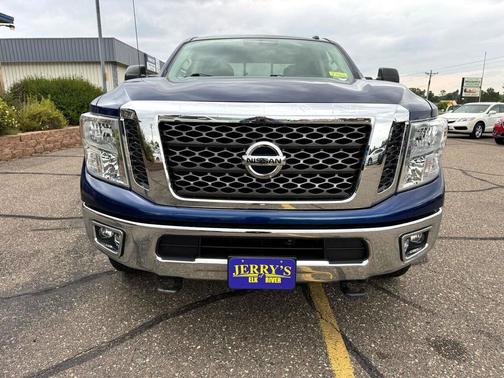 2017 Nissan Titan XD SV
