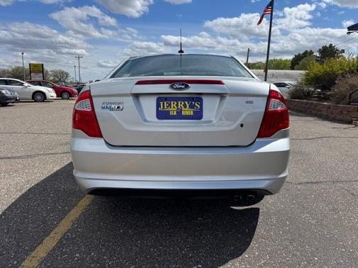 Ingot Silver 2012 Ford Fusion SE