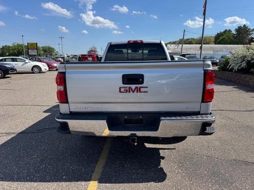 Quicksilver 2018 GMC Sierra 1500 SLE