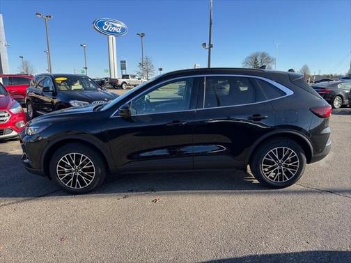 2023 Ford Escape SE