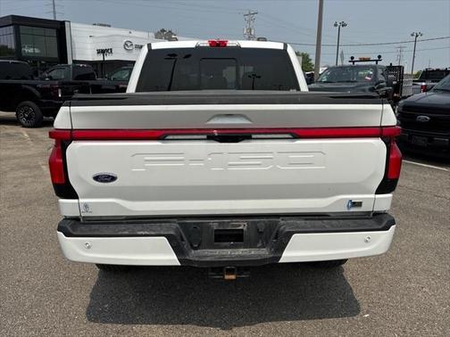 2023 Ford F-150 Lightning LARIAT