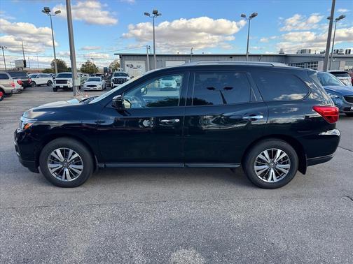 2020 Nissan Pathfinder SL 4WD