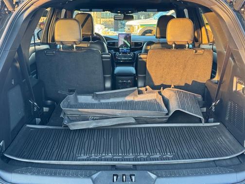 2024 Ford Explorer ST