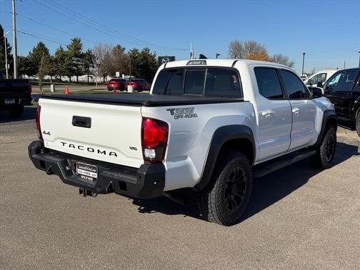 2019 Toyota Tacoma SR
