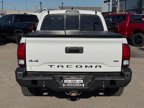2019 Toyota Tacoma SR