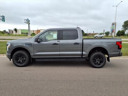 2025 Ford F-150 Lightning XLT