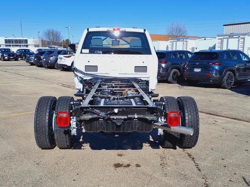 2025 Ford F-450 XL