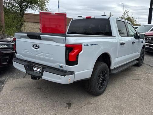 2025 Ford F-150 Lightning XLT