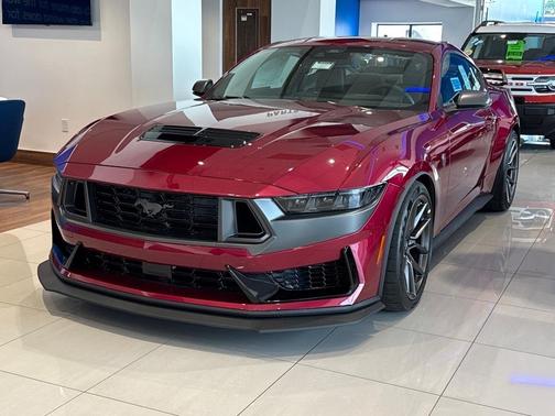 2025 Ford Mustang Dark Horse Fastback